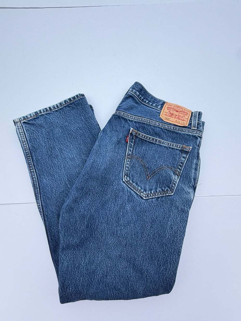 Levi's 505 Regular Fit Jeans Size 36x30 Medium Wash Blue Denim